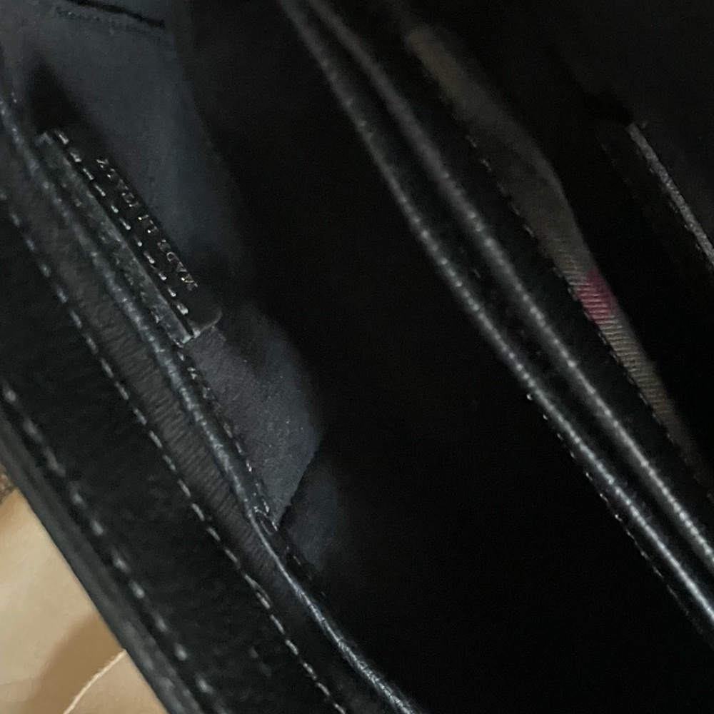 Burberry handbag - Picture 6 of 8